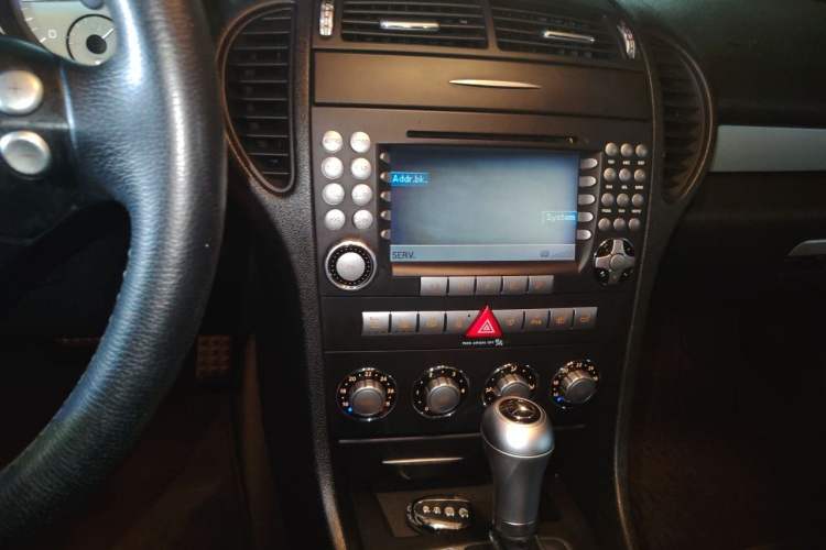 Used Mercedes-Benz SLK-Class 2004 SLK 350 Audio And AC Panel
