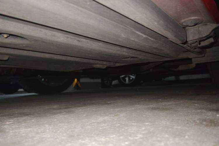 Used Mercedes-Benz SLK-Class 2004 SLK 350 Chassis Rear Left