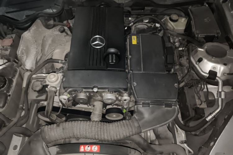 Used Mercedes-Benz SLK-Class 2004 SLK 200K Engine Bay