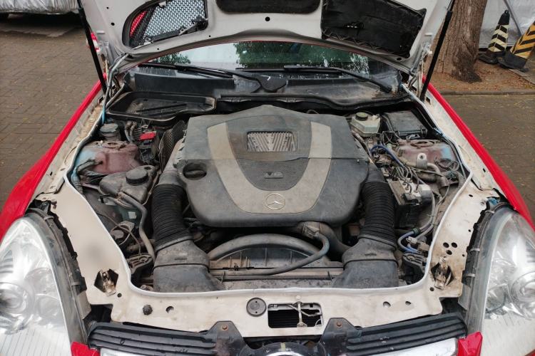 Used Mercedes-Benz SLK-Class 2006 SLK 280 Engine Bay