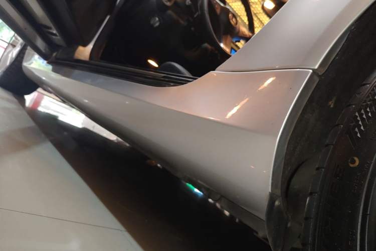 Used Mercedes-Benz SLK-Class 2006 SLK 280 Left Side Sill