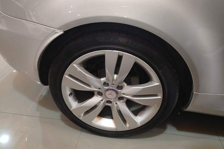 Used Mercedes-Benz SLK-Class 2006 SLK 280 Right Rear Wheel Hub