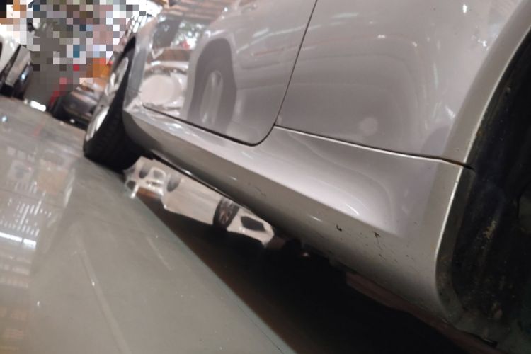 Used Mercedes-Benz SLK-Class 2006 SLK 280 Right Side Sill