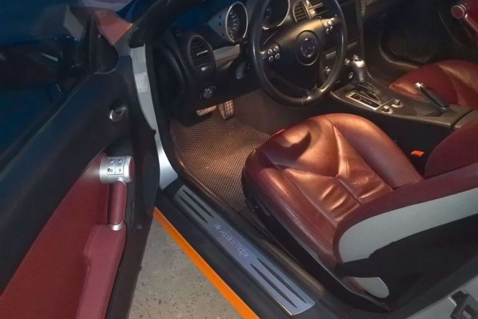 Used Mercedes-Benz SLK-Class  Driver Seat