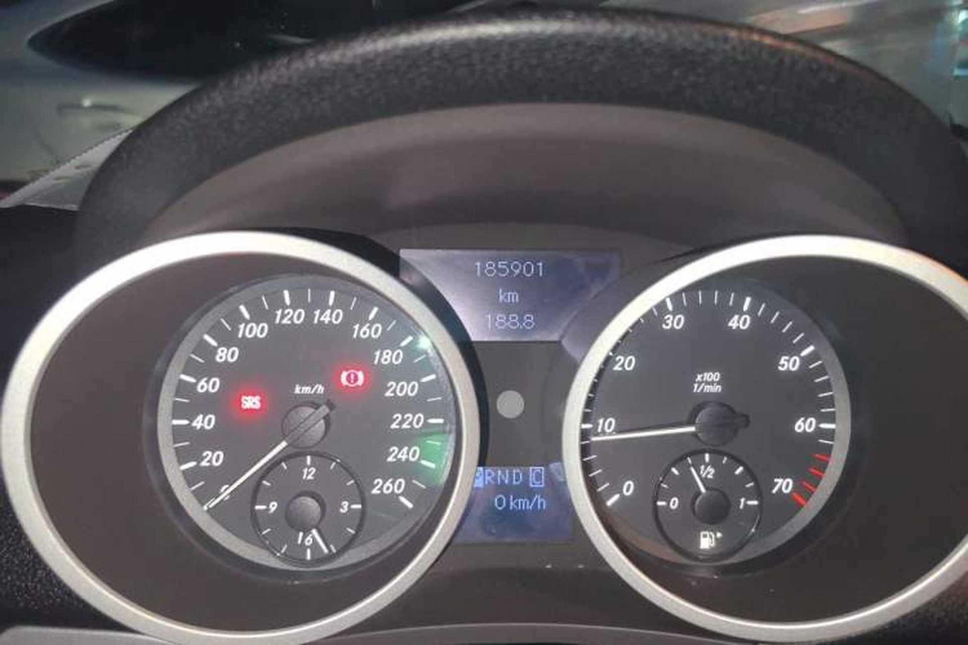 Used Mercedes-Benz SLK-Class  Odometer Close Up