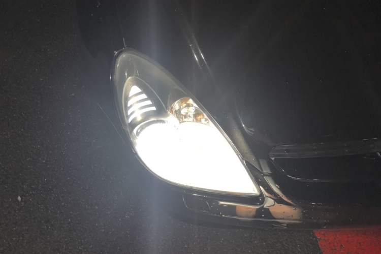 Used Mercedes-Benz SLK-Class 2008 SLK 200K PASSION Right Front Headlight