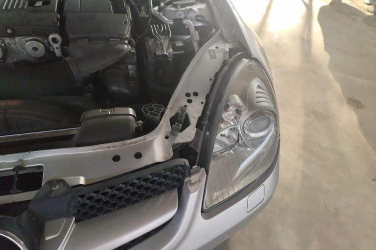 Used Mercedes-Benz SLK-Class 2008 SLK 280 PASSION Engine Bay Left