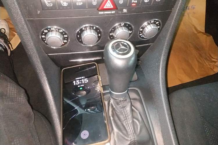 Used Mercedes-Benz SLK-Class 2009 SLK 200K Gear Lever