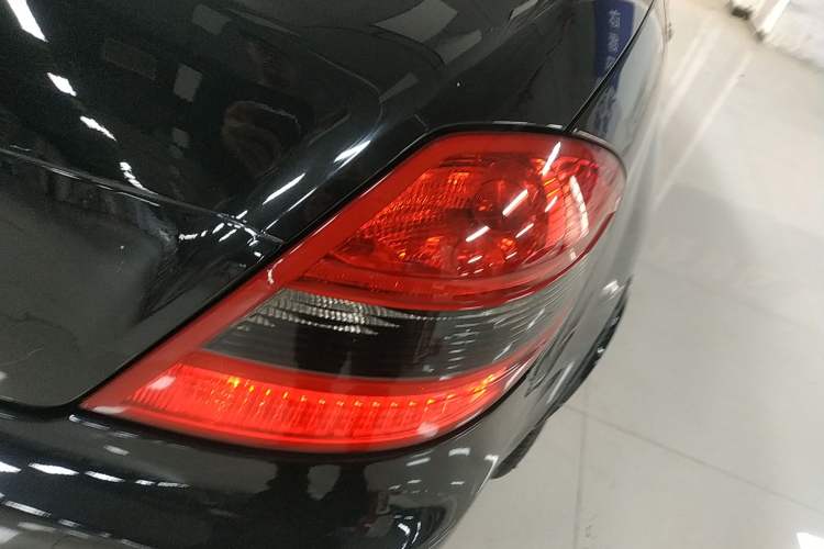 Used Mercedes-Benz SLK-Class 2009 SLK 200K Right Rear Taillight