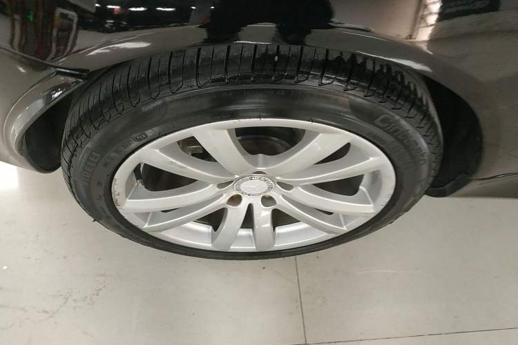 Used Mercedes-Benz SLK-Class 2009 SLK 200K Right Rear Wheel Hub