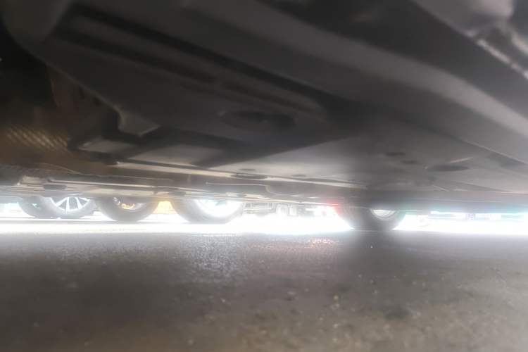 Used Mercedes-Benz SLK-Class 2009 SLK 200K Chassis Rear Right