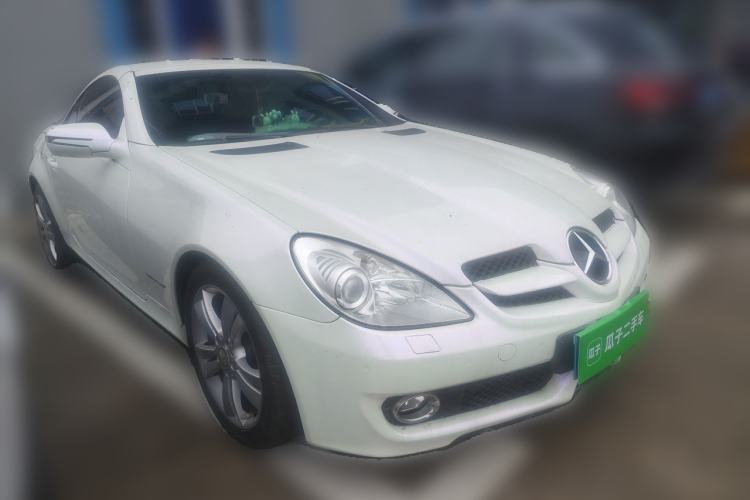 Used Mercedes-Benz SLK-Class 2009 SLK 200K Front Right 45 Deg