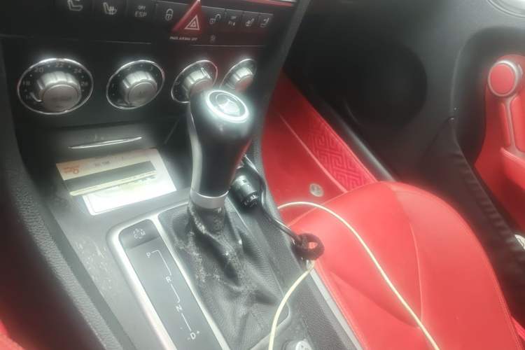 Used Mercedes-Benz SLK-Class 2009 SLK 200K Gear Lever