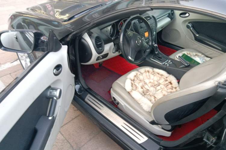 Used Mercedes-Benz SLK-Class 2010 SLK 200K Grand Edition Driver Seat