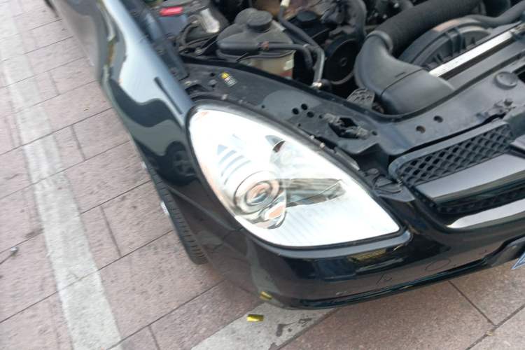Used Mercedes-Benz SLK-Class 2010 SLK 200K Grand Edition Right Front Headlight