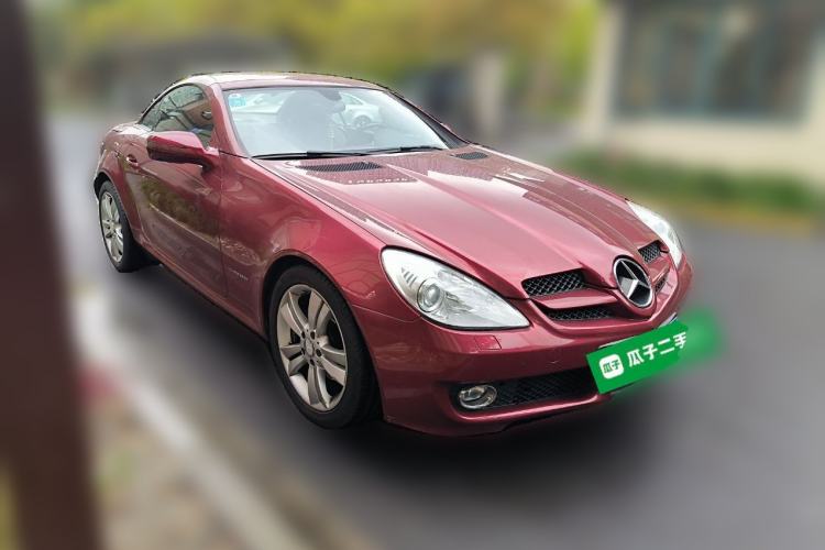 Used Mercedes-Benz SLK-Class 2010 SLK 200K Front Right 45 Deg