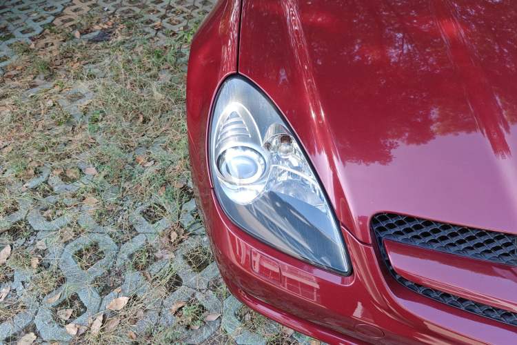 Used Mercedes-Benz SLK-Class 2010 SLK 350 Grand Edition Right Front Headlight