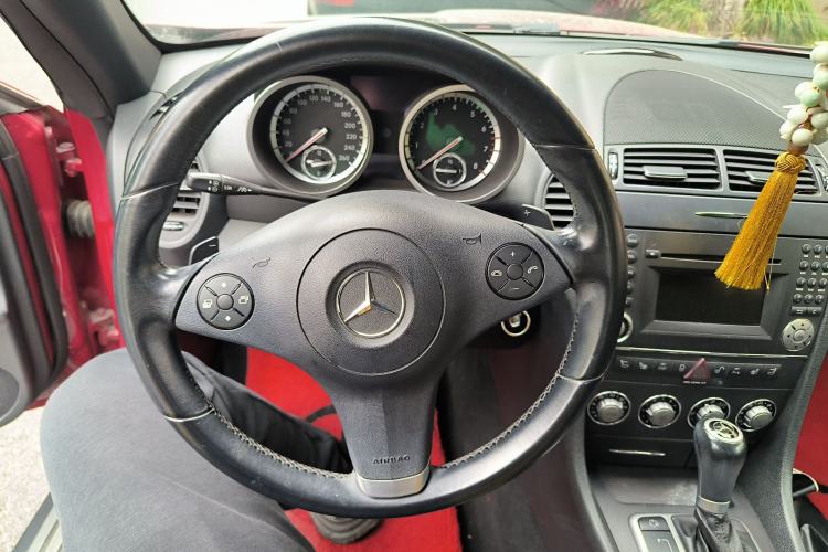 Used Mercedes-Benz SLK-Class 2010 SLK 200K Steering Wheel