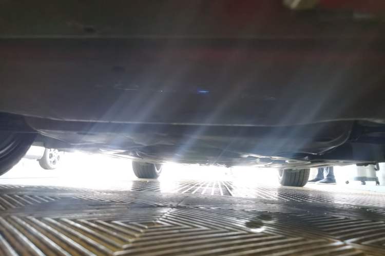 Used Mercedes-Benz SLK-Class 2010 SLK 300 Grand Edition Chassis Front