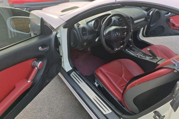Used Mercedes-Benz SLK-Class 2010 SLK 200K Driver Seat