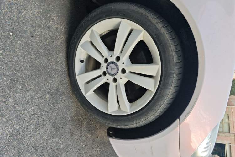 Used Mercedes-Benz SLK-Class 2010 SLK 200K Right Front Wheel Hub