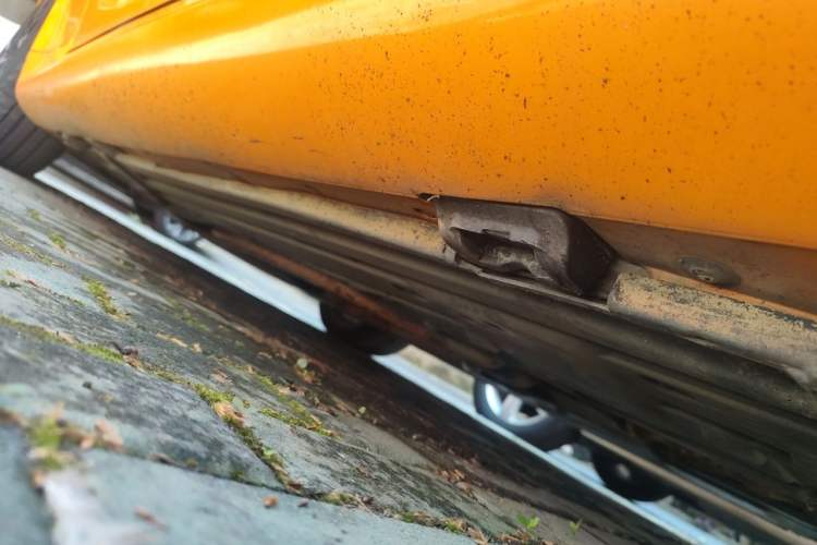 Used Mercedes-Benz SLK-Class 2010 SLK 300 Grand Edition Chassis Rear Left