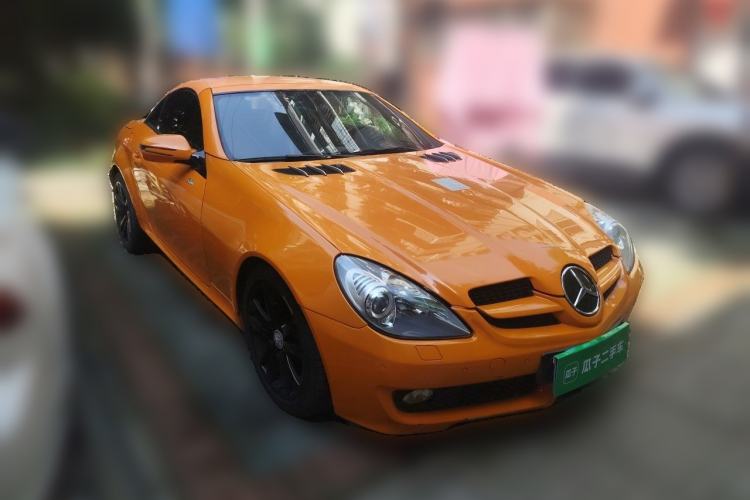 Used Mercedes-Benz SLK-Class 2010 SLK 300 Grand Edition Front Right 45 Deg