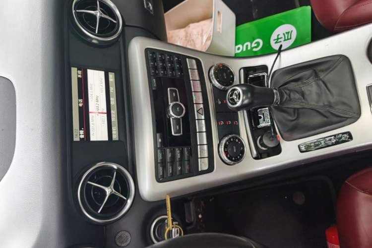 Used Mercedes-Benz SLK-Class 2011 SLK 200 Fashion Model Audio And AC Panel