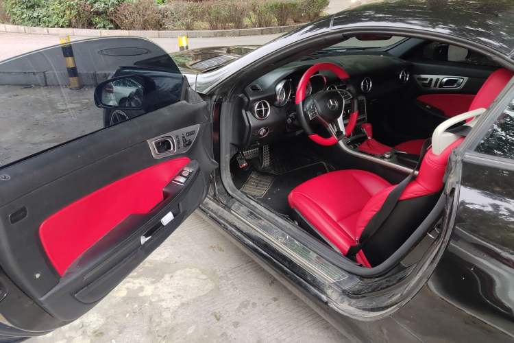 Used Mercedes-Benz SLK-Class 2011 SLK 200 Fashion Model Driver Seat