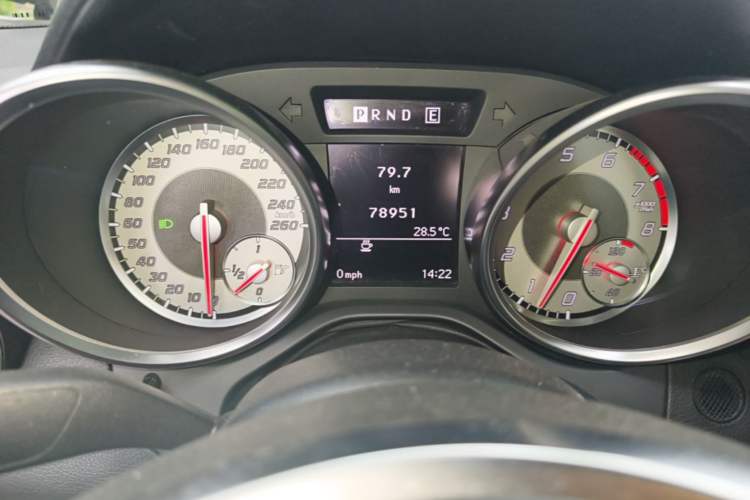 Used Mercedes-Benz SLK-Class 2011 SLK 200 Fashion Model Instrument Cluster