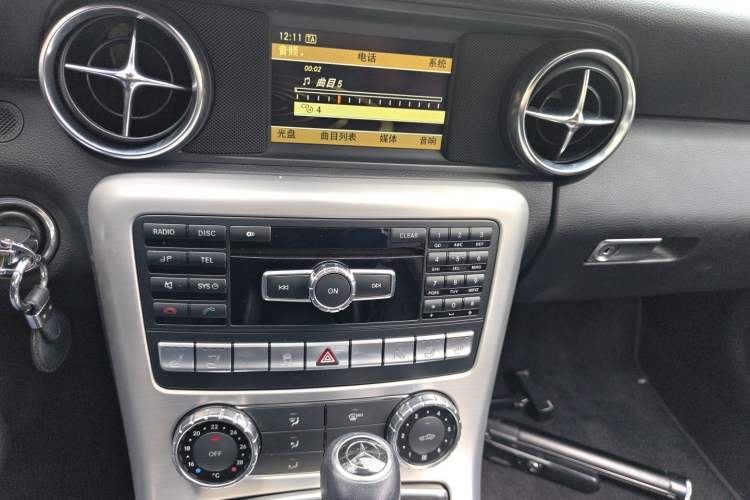 Used Mercedes-Benz SLK-Class 2011 SLK 200 Fashion Model Audio And AC Panel