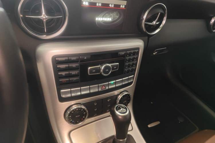 Used Mercedes-Benz SLK-Class 2011 SLK 200 Fashion Model Audio And AC Panel
