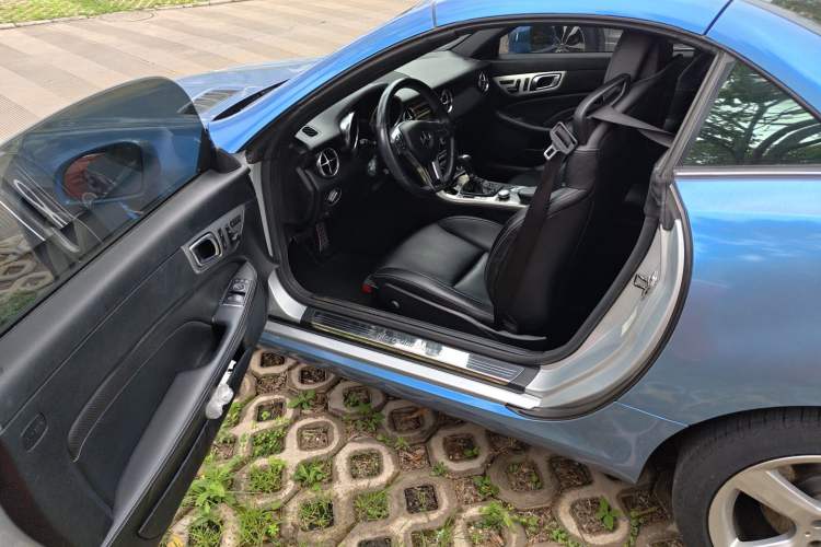 Used Mercedes-Benz SLK-Class 2011 SLK 200 Fashion Model Driver Seat