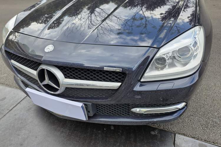 Used Mercedes-Benz SLK-Class 2011 SLK 200 Fashion Model Exterior 11
