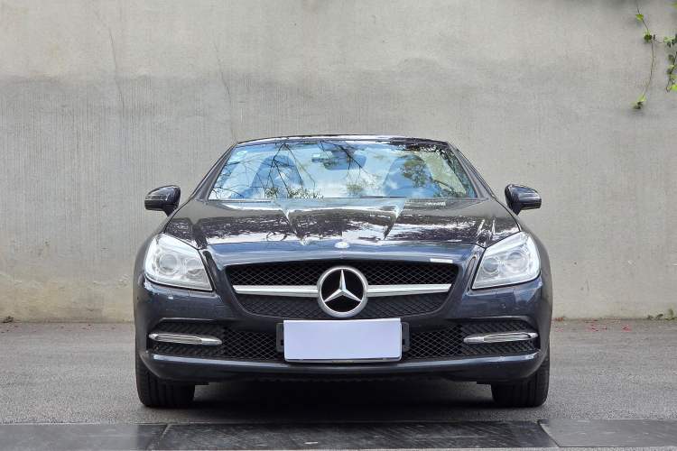 Used Mercedes-Benz SLK-Class 2011 SLK 200 Fashion Model Exterior 3