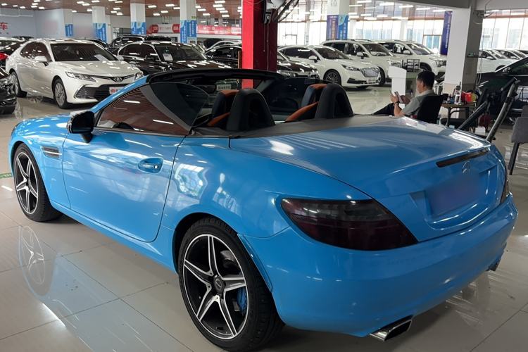 Used Mercedes-Benz SLK-Class 2011 SLK 200 Fashion Model Exterior 4