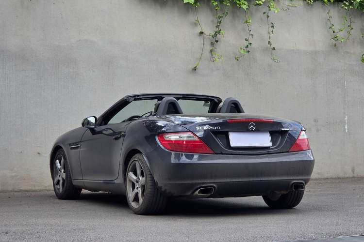 Used Mercedes-Benz SLK-Class 2011 SLK 200 Fashion Model Exterior 7