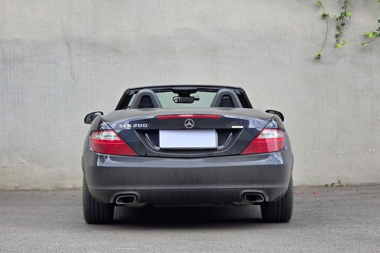Used Mercedes-Benz SLK-Class 2011 SLK 200 Fashion Model Exterior 8