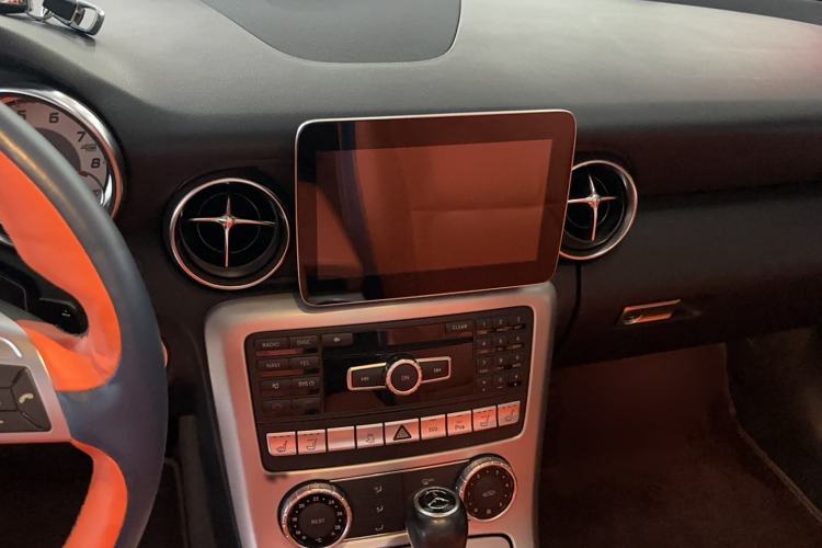 Used Mercedes-Benz SLK-Class 2011 SLK 200 Fashion Model Interior 6
