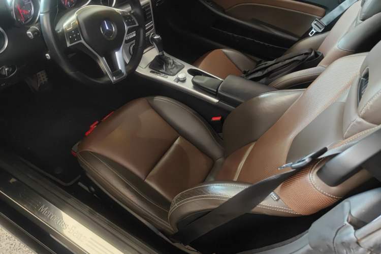 Used Mercedes-Benz SLK-Class 2011 SLK 200 Fashion Model Left Front Seat