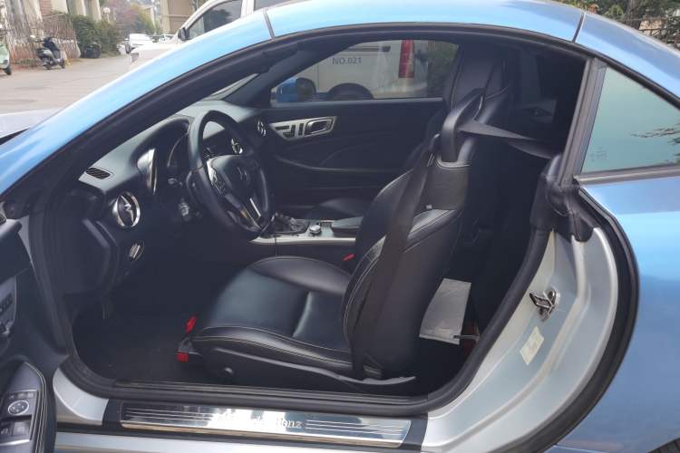 Used Mercedes-Benz SLK-Class 2011 SLK 200 Fashion Model Left Rear Seat