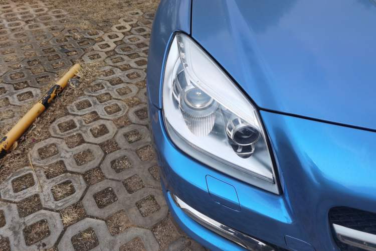 Used Mercedes-Benz SLK-Class 2011 SLK 200 Fashion Model Right Front Headlight