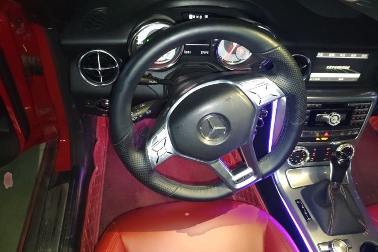 Used Mercedes-Benz SLK-Class 2011 SLK 200 Fashion Model Steering Wheel