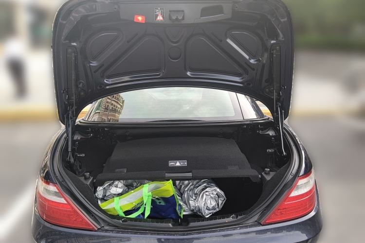 Used Mercedes-Benz SLK-Class 2011 SLK 200 Fashion Model Trunk