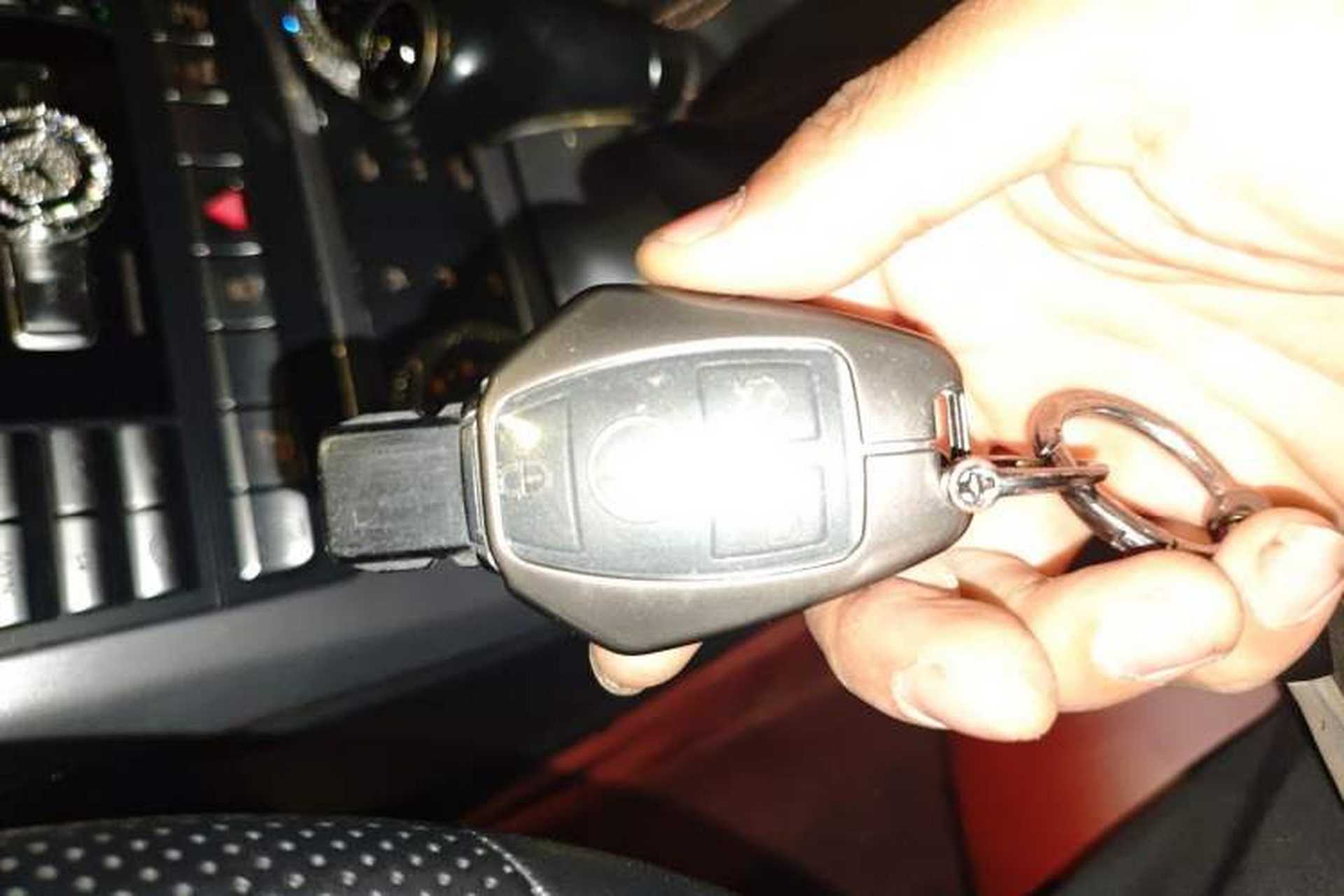 Used Mercedes-Benz SLK-Class 2011 SLK 200 Fashion Model Vehicle Key