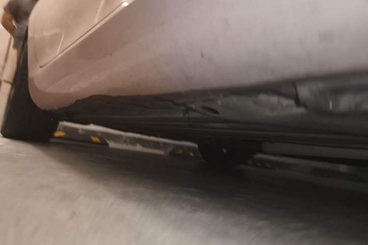 Used Mercedes-Benz SLK-Class 2011 SLK 200 Fashion Model Chassis Front Right