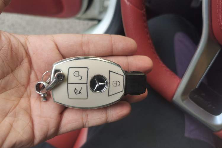 Used Mercedes-Benz SLK-Class 2011 SLK 200 Luxury Sports Model Vehicle Key