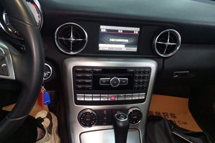 Used Mercedes-Benz SLK-Class 2011 SLK 200 Fashion Model Audio And AC Panel