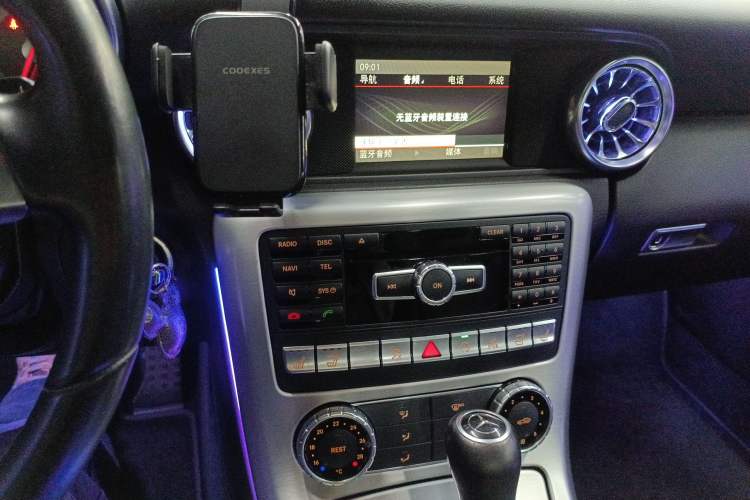 Used Mercedes-Benz SLK-Class 2011 SLK 200 Fashion Model Audio And AC Panel