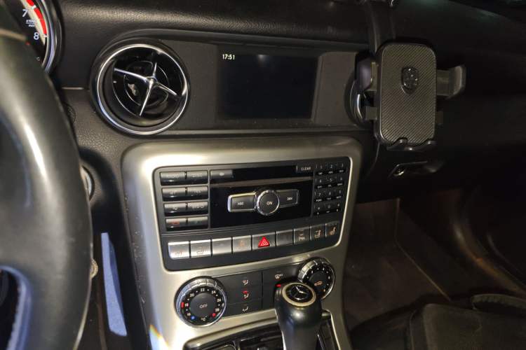 Used Mercedes-Benz SLK-Class 2011 SLK 200 Fashion Model Audio And AC Panel